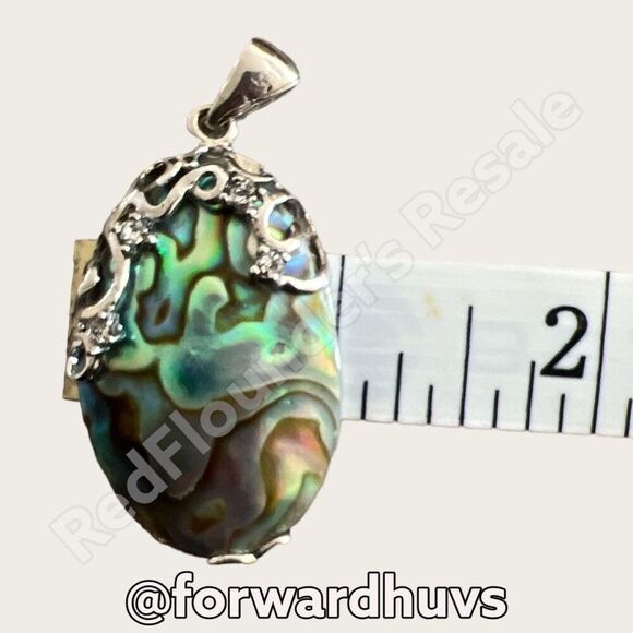 Abalone Pendant with Rhinestones in Silver Tone Setting - Picture 7 of 10
